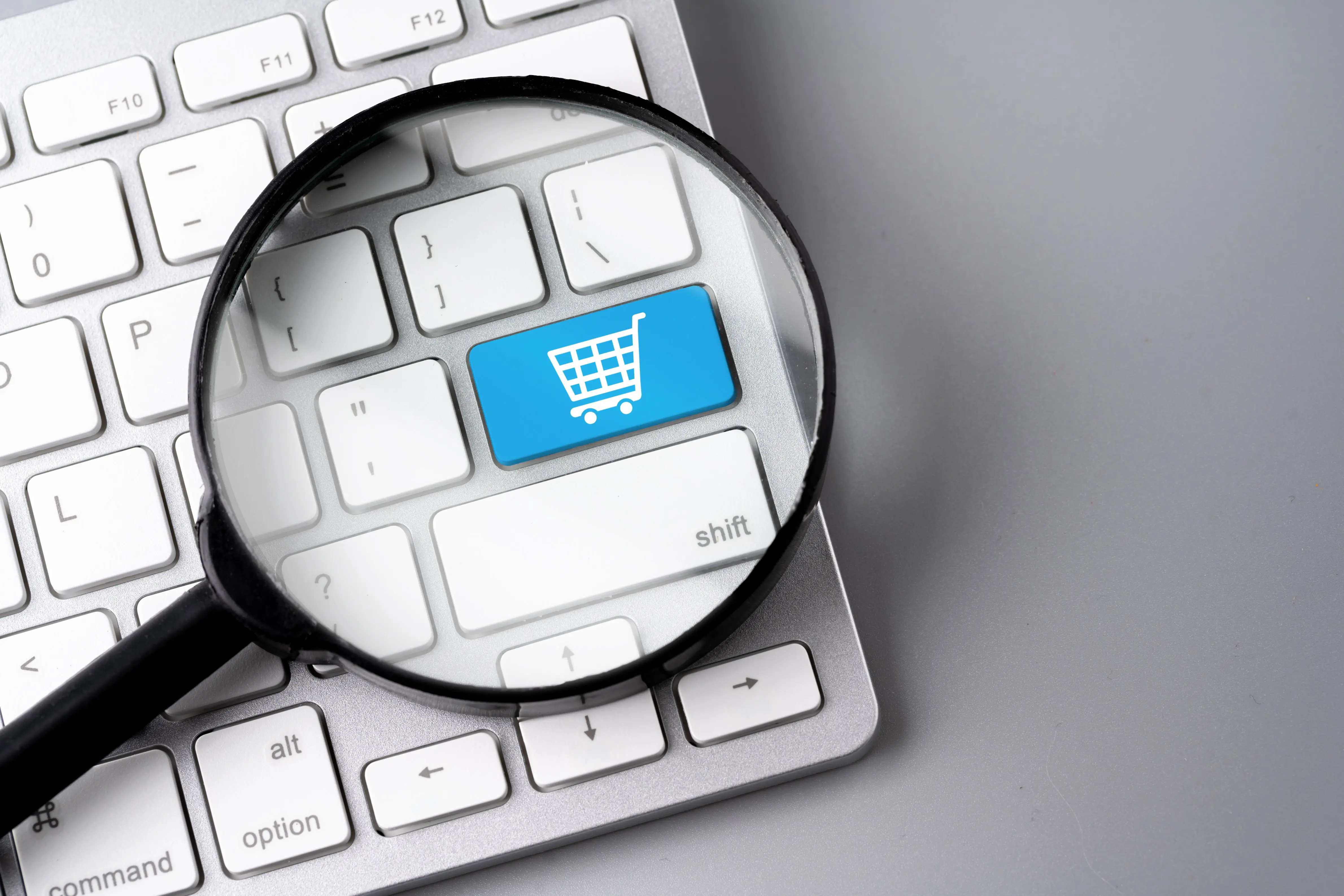 Adobe Commerce vs Shopify Plus on shopping cart